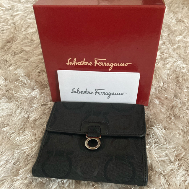 ☆専用商品☆  Ferragamo ガンチーニ　Wホック　二つ折り財布