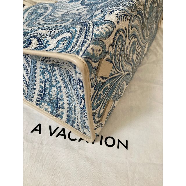 A VACATION(アヴァケーション)のA VACATION（ア ヴァケーション）TANK DELFT バッグ レディースのバッグ(トートバッグ)の商品写真