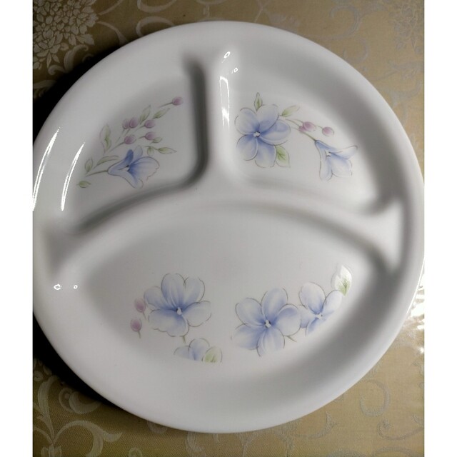 CORELLE(コレール)の専用　コレールのランチプレート５枚 インテリア/住まい/日用品のキッチン/食器(食器)の商品写真