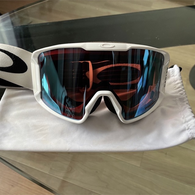 Oakley(オークリー)のoakley ゴーグル　ラインマイナー スポーツ/アウトドアのスノーボード(アクセサリー)の商品写真