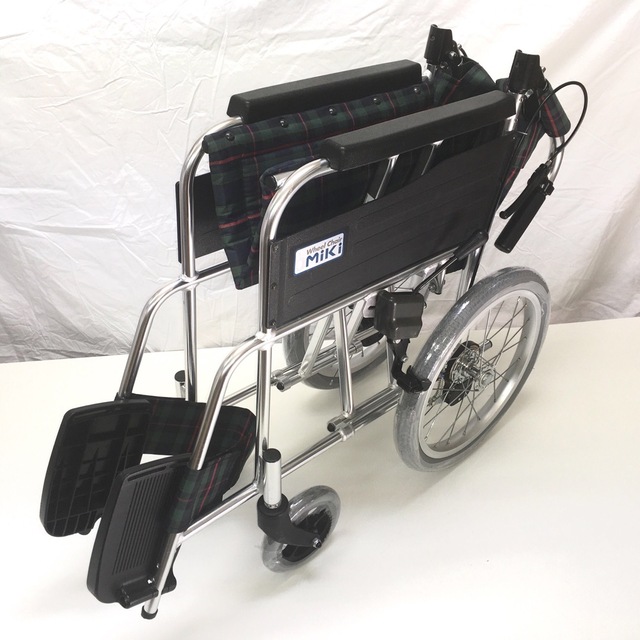 【軽量コンパクト】スタンダード車椅子 介助式 MPCN-46JD