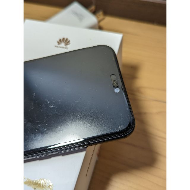 HUAWEI P20lite  スマホ/家電/カメラのスマートフォン/携帯電話(スマートフォン本体)の商品写真