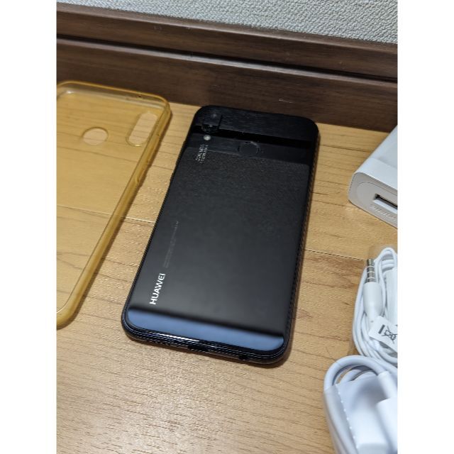 HUAWEI P20lite  スマホ/家電/カメラのスマートフォン/携帯電話(スマートフォン本体)の商品写真