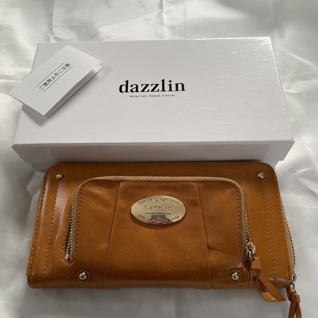 dazzlin(ダズリン)の『新品』dazzlin 長財布 レディースのファッション小物(財布)の商品写真