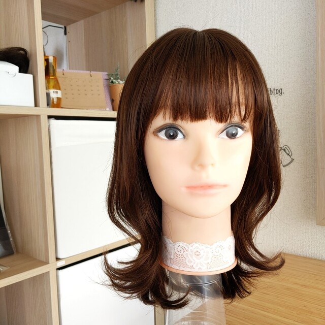 海外輸入 ✨サラサラ人毛100%✨外ハネ ブラウン 後れ毛 うぶ毛カット