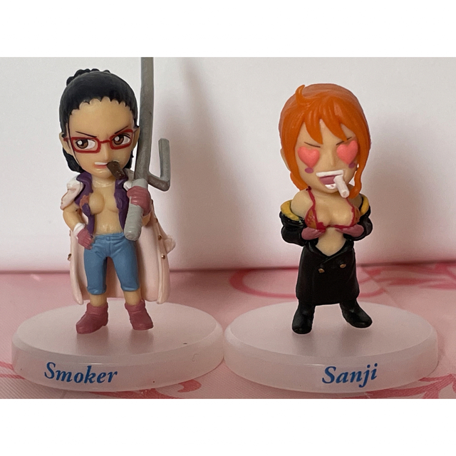 ONE PIECE(ワンピース)のONE PIECE ワンピースコレクション　サンジ　スモーカー　たしぎ　ナミ エンタメ/ホビーのおもちゃ/ぬいぐるみ(キャラクターグッズ)の商品写真