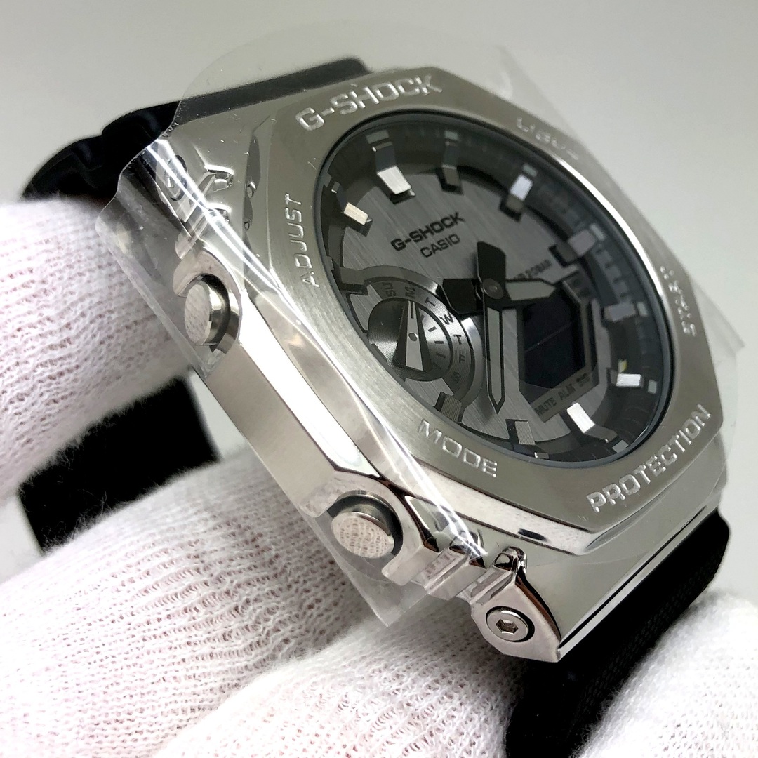 G-SHOCK(ジーショック)のG-SHOCK ジーショック 腕時計 GM-2100-1AJF メンズの時計(その他)の商品写真