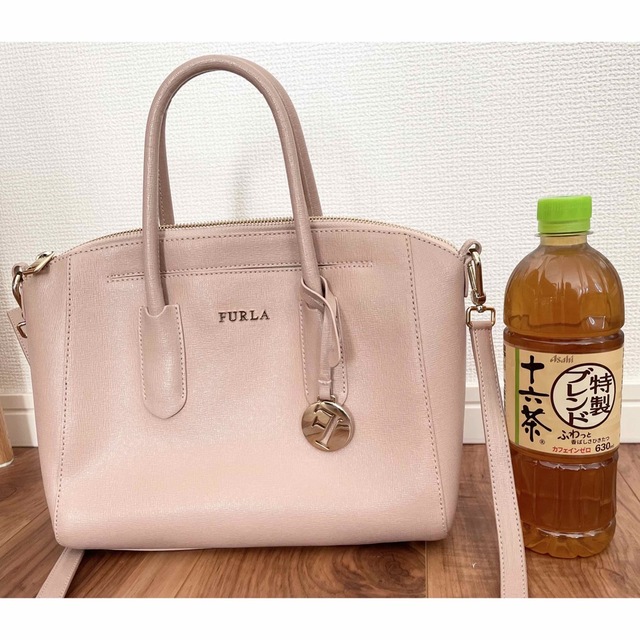 Furla(フルラ)のFURLA ハンドバッグ　ショルダーバッグ レディースのバッグ(ショルダーバッグ)の商品写真