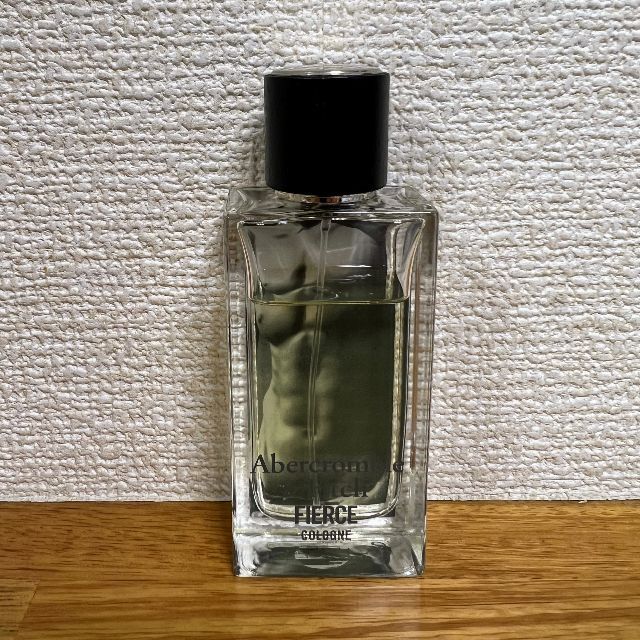 Abercrombie&Fitch(アバクロンビーアンドフィッチ)のアバクロ・フィアース EDC 50ml (香水) コスメ/美容の香水(ユニセックス)の商品写真