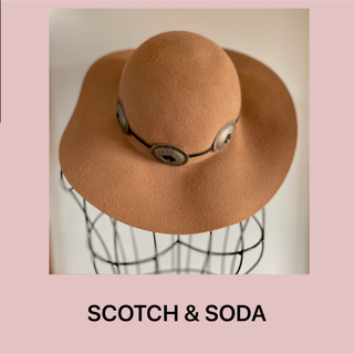 スコッチアンドソーダ(SCOTCH & SODA)のSCOTCH & SODA コンチョ付フェルト帽(その他)