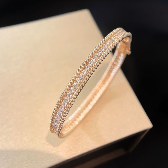 美品 Van Cleef u0026 Arpels ブレスレット www.uig.sanjuandelrio.gob.mx
