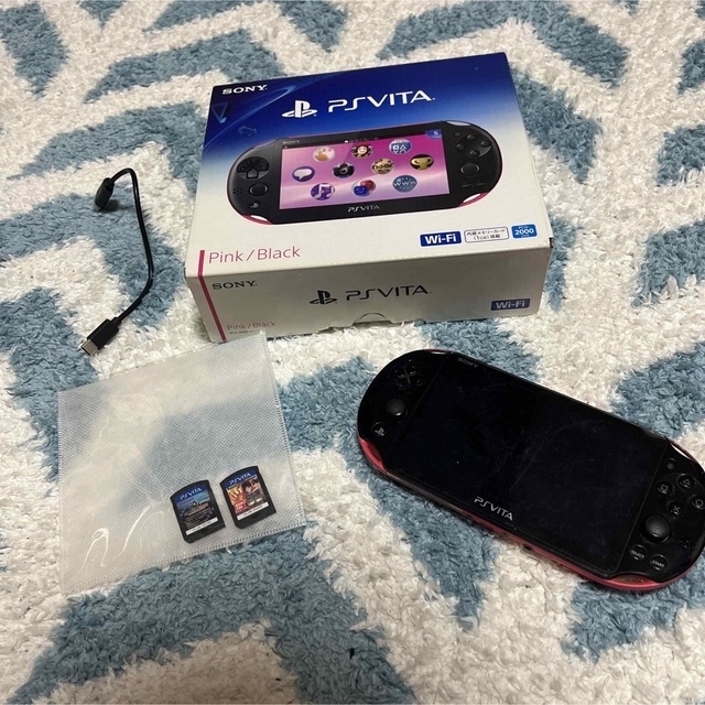 PS Vita PCH-2000 ブラック　太鼓の達人付