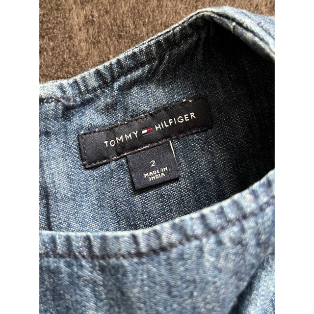 TOMMY HILFIGER(トミーヒルフィガー)のTOMMY トミーフィルガー キッズ/ベビー/マタニティのキッズ服女の子用(90cm~)(Tシャツ/カットソー)の商品写真