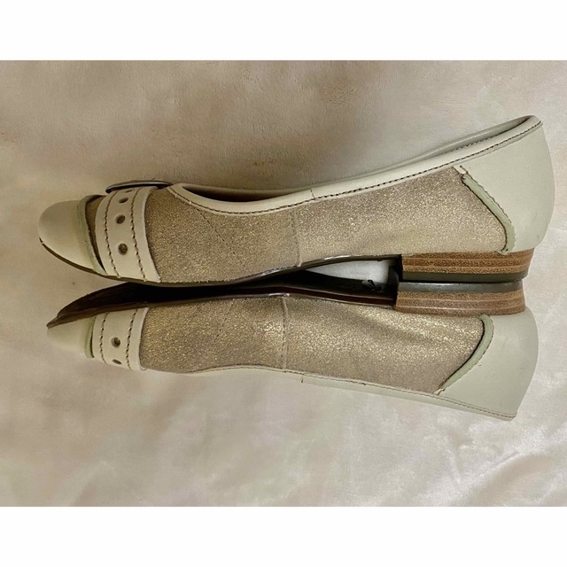 ️ ❤️ Clarks クラークス ローヒール エアーソール 23.5 6