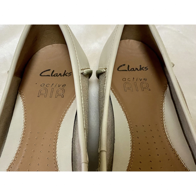 Clarks(クラークス)の️ ❤️ Clarks クラークス　ローヒール　エアーソール　23.5 レディースの靴/シューズ(ローファー/革靴)の商品写真