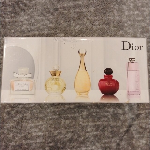 日本全国 送料無料 Dior ミニ香水