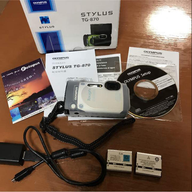 OLYMPUS(オリンパス)の付属品有♥OLYMPUS tough870 スマホ/家電/カメラのカメラ(コンパクトデジタルカメラ)の商品写真