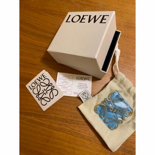 ロエベ(LOEWE)のロエベ　アナグラム　ブローチ　イエローゴールド(ブローチ/コサージュ)