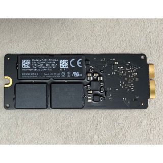 アップル(Apple)のApple SSD 1TB (MacBook pro 2015からのもの)(PCパーツ)