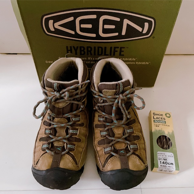 KEEN(キーン)の値下げ可！美品！靴紐付き！KEEN キーン☆トレッキングシューズ　登山にも◎ レディースの靴/シューズ(スニーカー)の商品写真