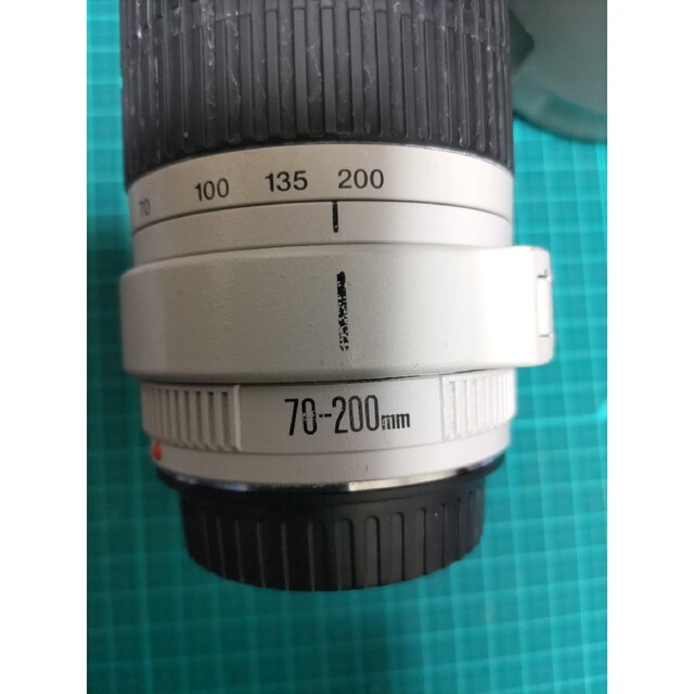 Canon(キヤノン)の中古品！ズームレンズ EF70-200㎜  F4L  USMF4L USM スマホ/家電/カメラのカメラ(レンズ(ズーム))の商品写真