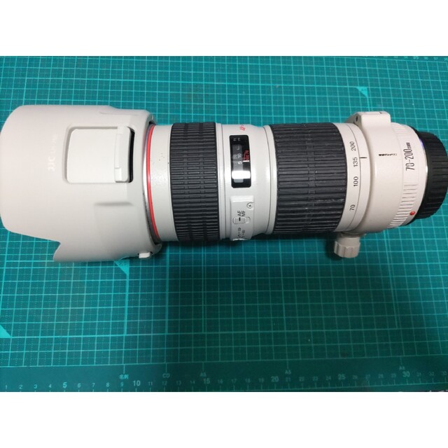 Canon(キヤノン)の中古品！ズームレンズ EF70-200㎜  F4L  USMF4L USM スマホ/家電/カメラのカメラ(レンズ(ズーム))の商品写真