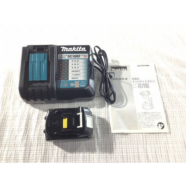 Makita(マキタ)の☆未使用品☆ makita マキタ 18V 充電式インパクトドライバ TD172DGXAR 赤 オーセンティックレッド バッテリー2個 充電器+ケース 66249 自動車/バイクのバイク(工具)の商品写真