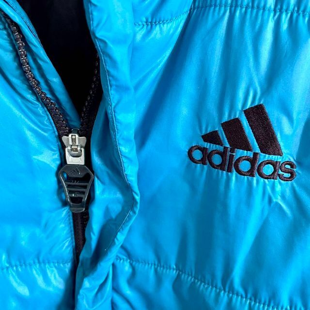 adidas(アディダス)のadidas アディダス メンズ ダウンジャケット 軽量 Mサイズ ブルー メンズのジャケット/アウター(ダウンジャケット)の商品写真
