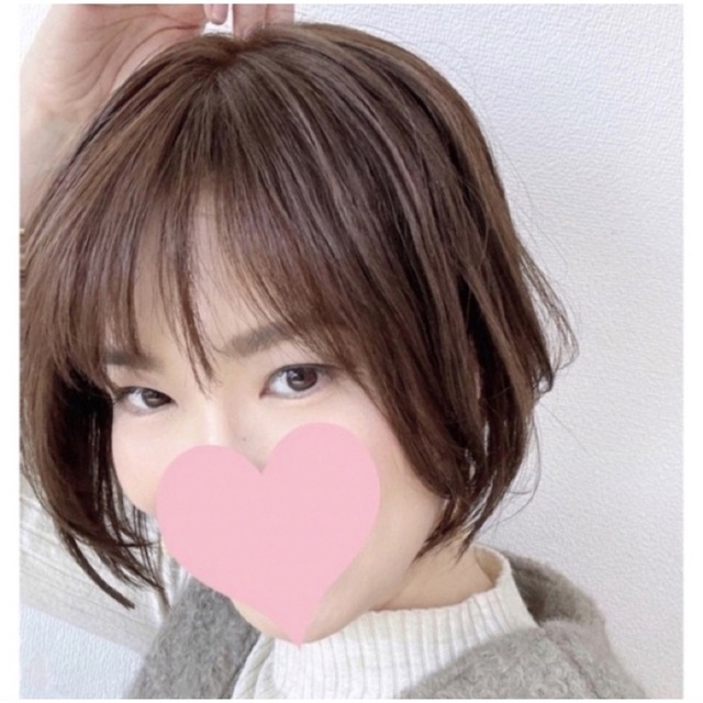 ひし形ボブ　百合子ウィッグ レディースのヘアアクセサリー(ヘアバンド)の商品写真