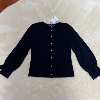 クラシックトップスM'S GRACY - M'S GRACY*WEB掲載*おリボンブローチ付きカーディガンの