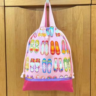 キムキム様専用⭐️ 女の子  シューズ柄  巾着型  シューズケース   1点(外出用品)