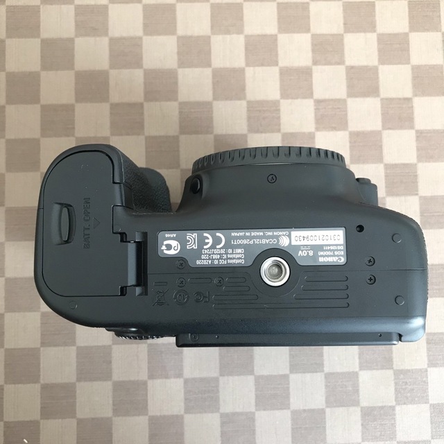 キャノン EOS70D ズームレンズキット 室内使用品