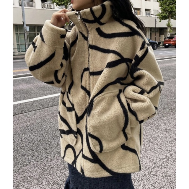 Ameri VINTAGE(アメリヴィンテージ)の新品タグ付き★2WAY REVERSIBLE BOA JACKET レディースのジャケット/アウター(ブルゾン)の商品写真