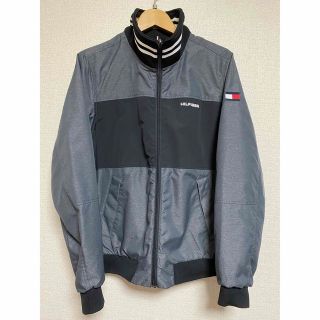 トミーヒルフィガー(TOMMY HILFIGER)のTommy Hilfigerトミーフィルフィガー　ナイロンジャケット　【美品】(ナイロンジャケット)