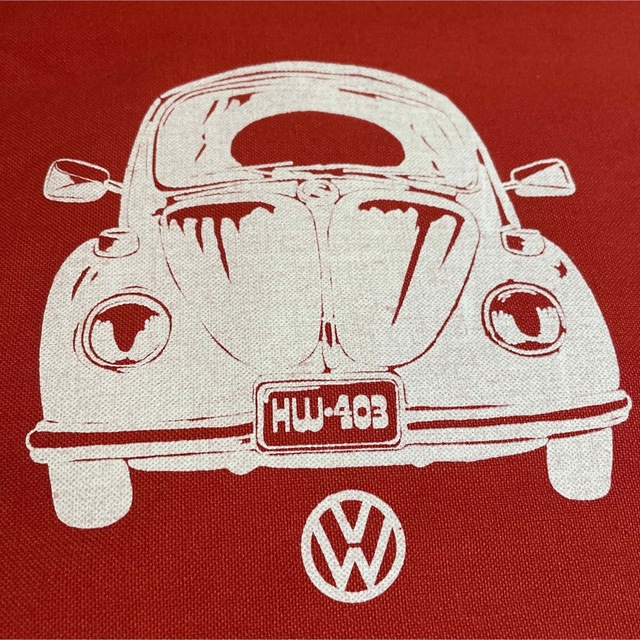 Volkswagen(フォルクスワーゲン)の新品。フォルクスワーゲン ビートル　巾着袋　赤白 自動車/バイクの自動車(その他)の商品写真