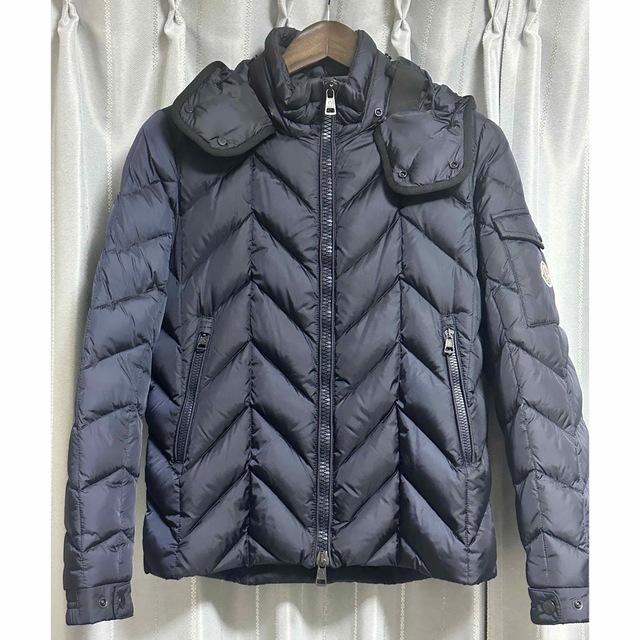 モンクレール MONCLER ダウン BERRIAT べリア メンズ 0 | フリマアプリ ラクマ モンクレール MONCLER ダウン BERRIAT べリア メンズ 0 | フリマアプリ ラクマ