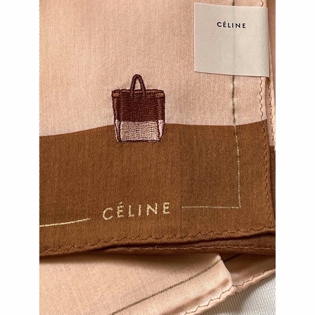 celine(セリーヌ)の【新品】セリーヌ💖ハンカチc44 レディースのファッション小物(ハンカチ)の商品写真