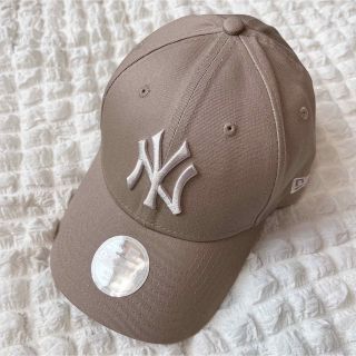 ニューエラー(NEW ERA)のニューエラキャップ 9forty アッシュベージュ(キャップ)