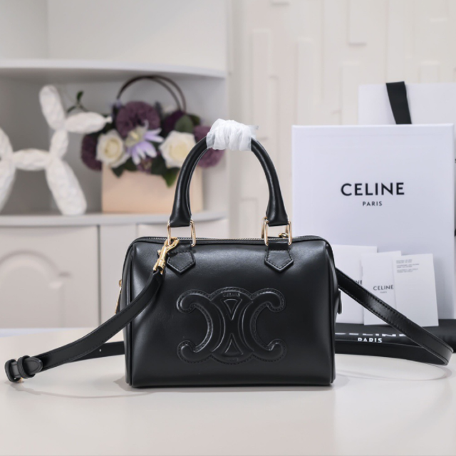 最大の割引 celine バッグ ボストン スモール セリーヌ 新品未使用 ショルダーバッグ