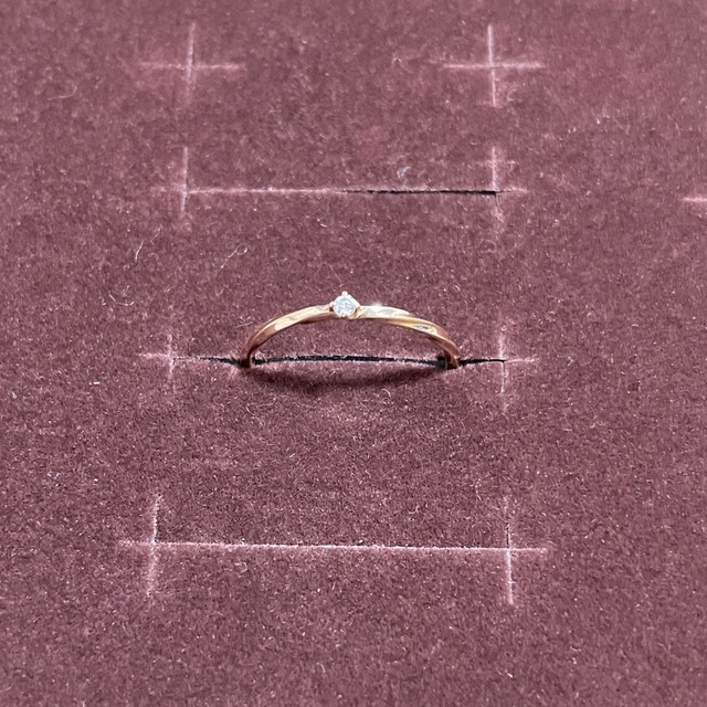 ete(エテ)のK10 ツイスト ダイアモンド ピンキーリング レディースのアクセサリー(リング(指輪))の商品写真