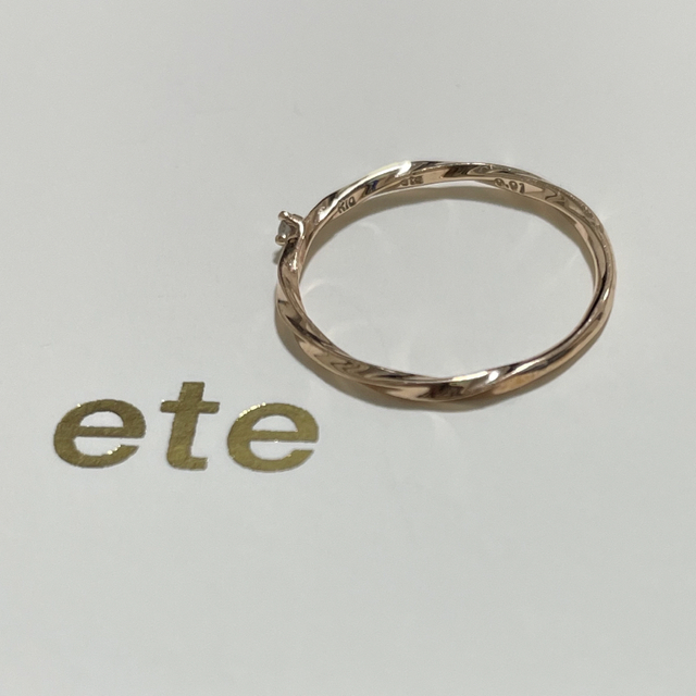 ete(エテ)のK10 ツイスト ダイアモンド ピンキーリング レディースのアクセサリー(リング(指輪))の商品写真