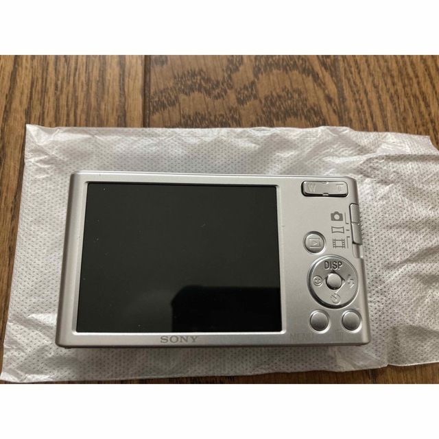 SONY(ソニー)のsony w830 シルバー スマホ/家電/カメラのカメラ(コンパクトデジタルカメラ)の商品写真