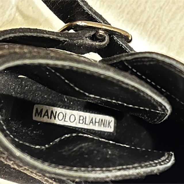MANOLO BLAHNIK(マノロブラニク)のマノロブラニクショートブーツ（35） レディースの靴/シューズ(ブーツ)の商品写真