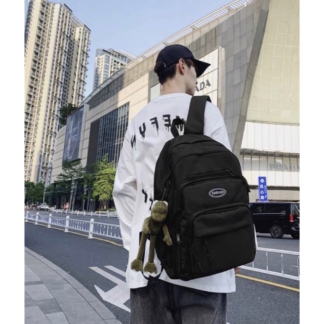 大容量　メンズ　バックパック　リュック　旅行用　通学用　鞄　男女兼用　韓国　人気 メンズのバッグ(バッグパック/リュック)の商品写真