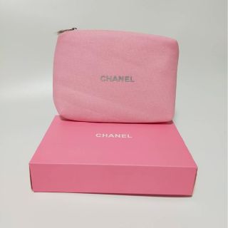 CHANEL防水化粧ポーチ　ノベルティ