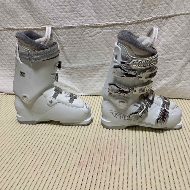 NORDICA - ノルディカ NORDICA スキーブーツNXT sp55W 23-23.5cm NORDICA - ノルディカ NORDICA スキーブーツNXT sp55W 23-23.5cm
