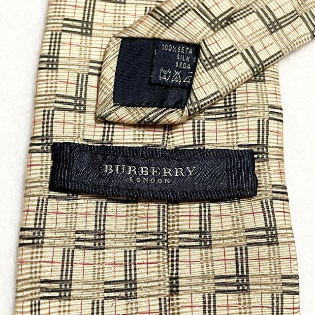 BURBERRY(バーバリー)の【美品】バーバリー ネクタイ ノバチェック ベージュ シルク イタリア製 メンズのファッション小物(ネクタイ)の商品写真