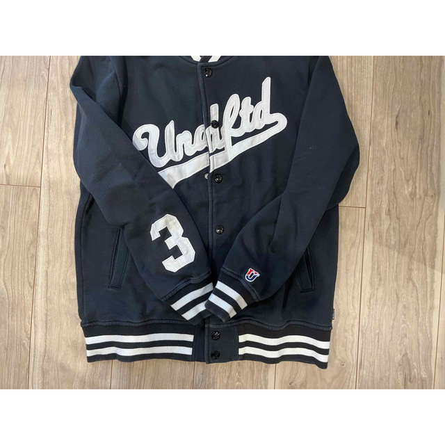 UNDEFEATED(アンディフィーテッド)のUNDEFEATED アンディフィーテッド　アウター　ジャケット　スタジャン メンズのジャケット/アウター(ブルゾン)の商品写真