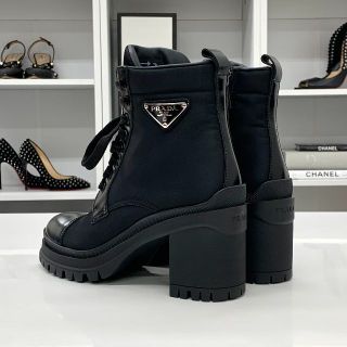 6053 未使用 プラダ ナイロン レザー レースアップ ショートブーツ