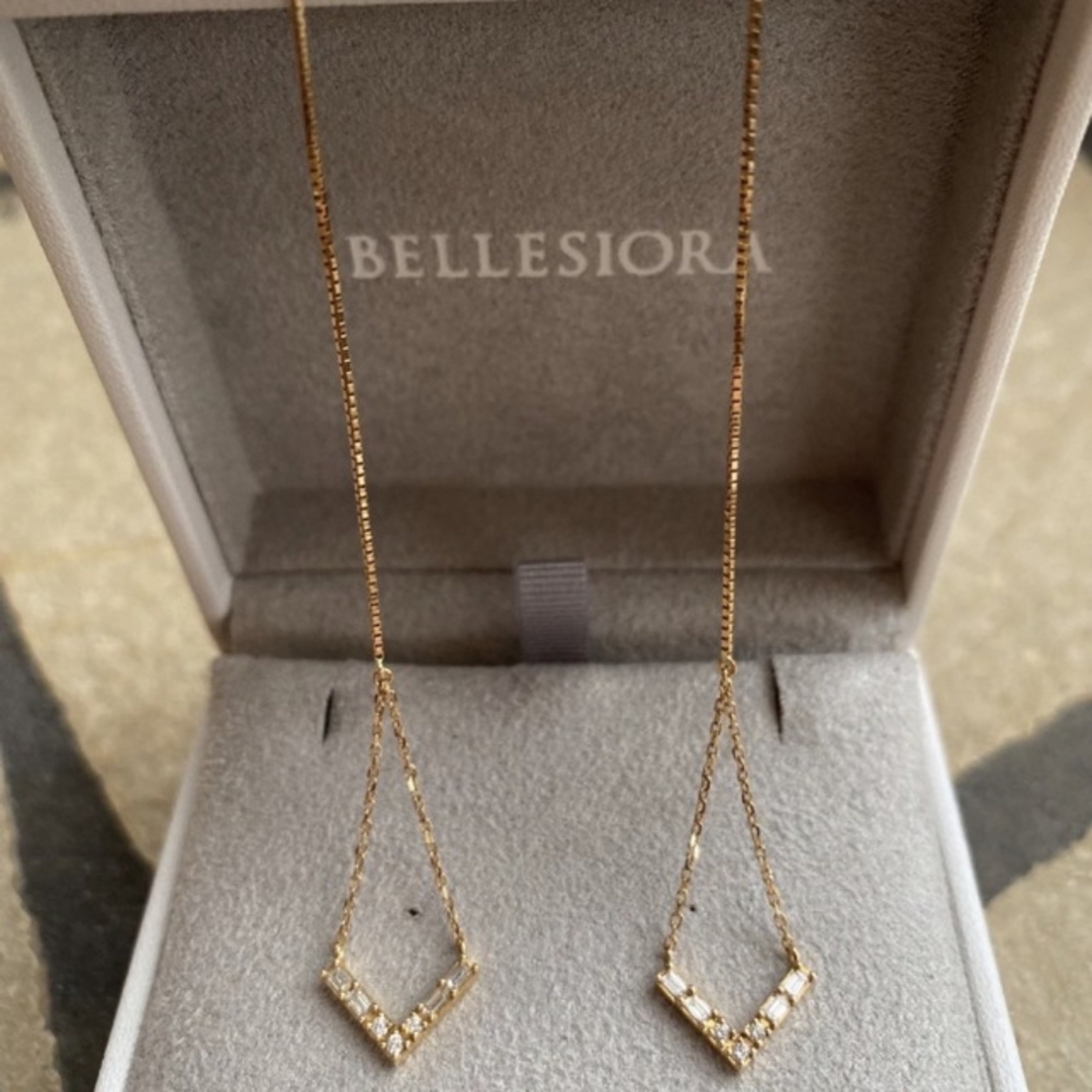 ベルシオラ ピアス ベルシオラ ピアス